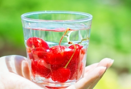 拾金不昧的造句意思(拾金不昧的含义及造句)